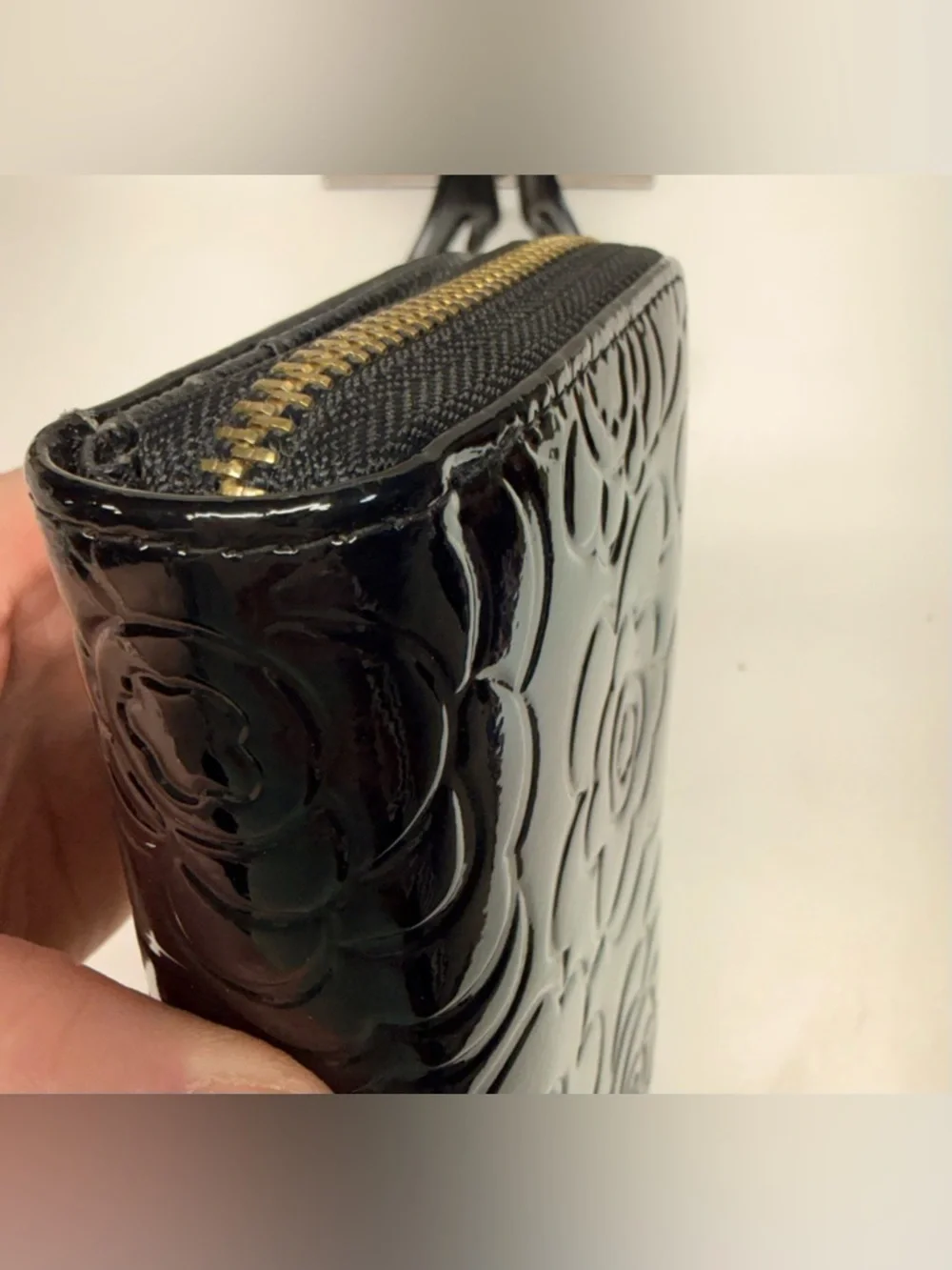 Black Patent Floral-Embossed Women’s Clutch -NWOT